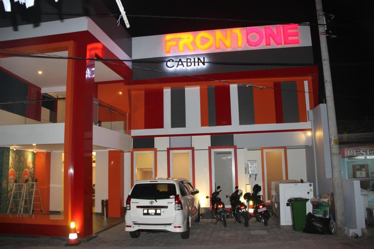 Front One Cabin Malioboro Jogja Джокьякарта Экстерьер фото