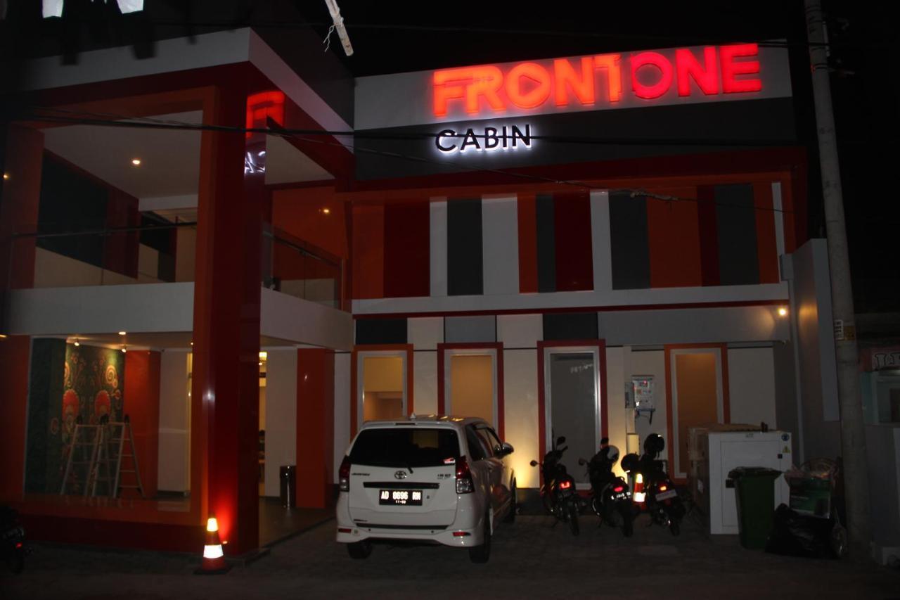 Front One Cabin Malioboro Jogja Джокьякарта Экстерьер фото